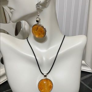 Orange Leather Cabochon Necklace Set